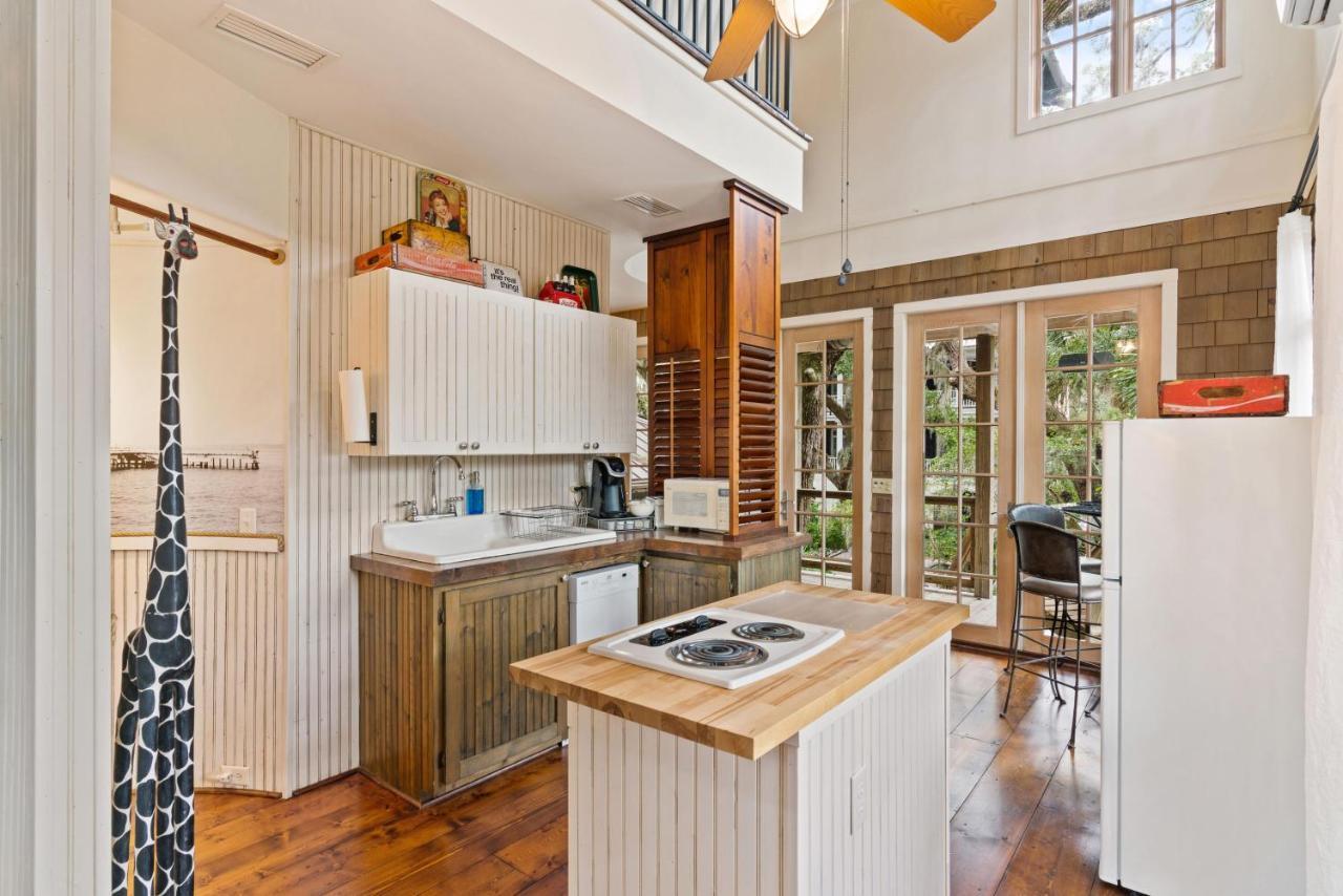 The Treehouse - 116 Florence Street St. Simons Island Bagian luar foto